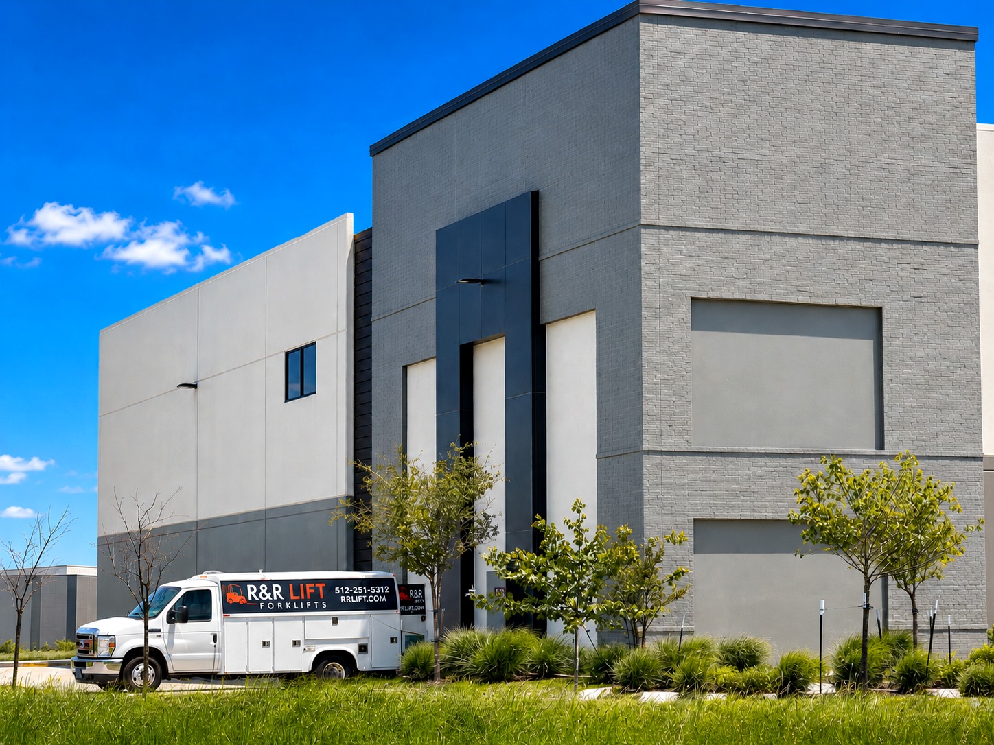What is a forklift fleet maintenance program