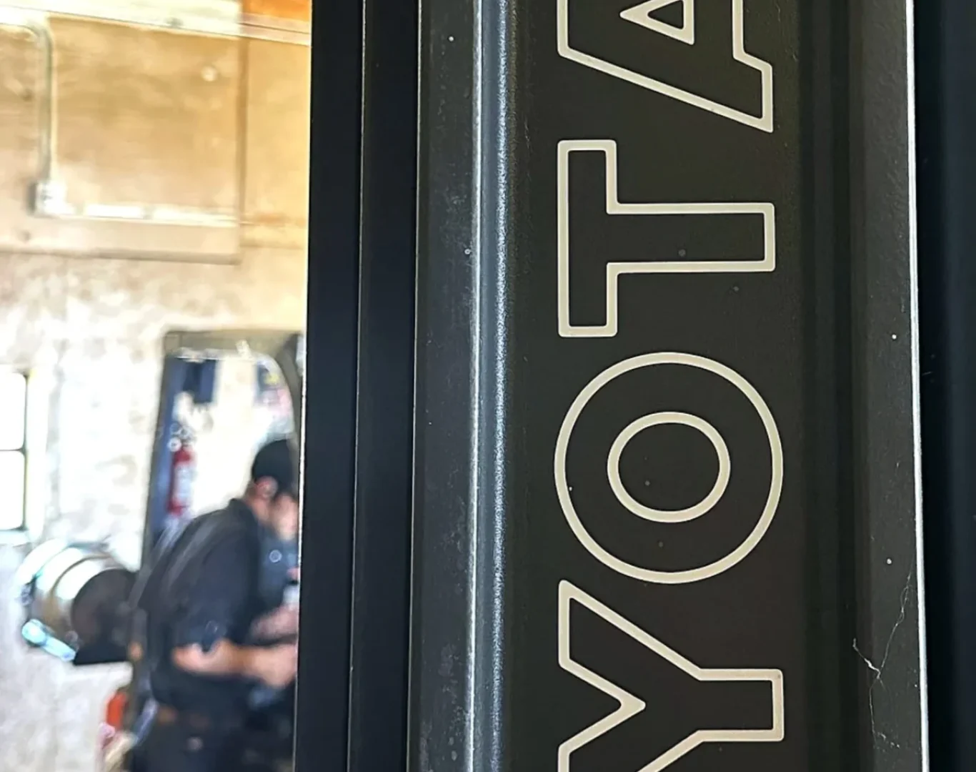 R&R Lift top5-forklift-sticker